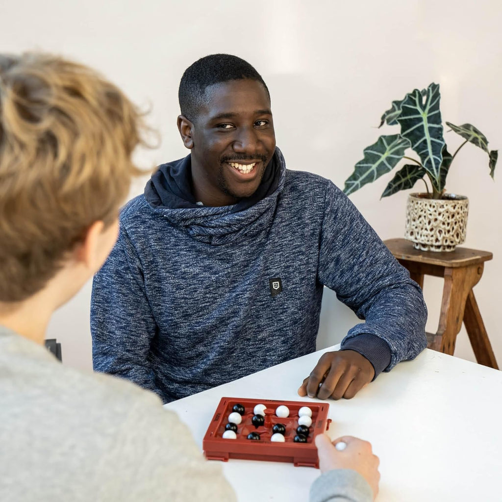 Track Logic Chess Game